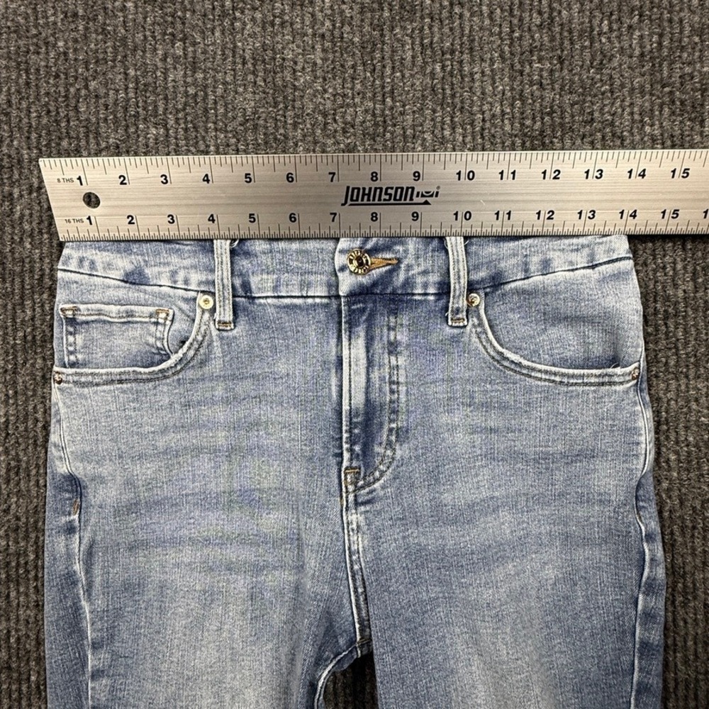Express Skyscraper Mid Rise Ultra Hyper Stretch Flare Jeans Light Wash Size M/8 - Picture 5 of 16